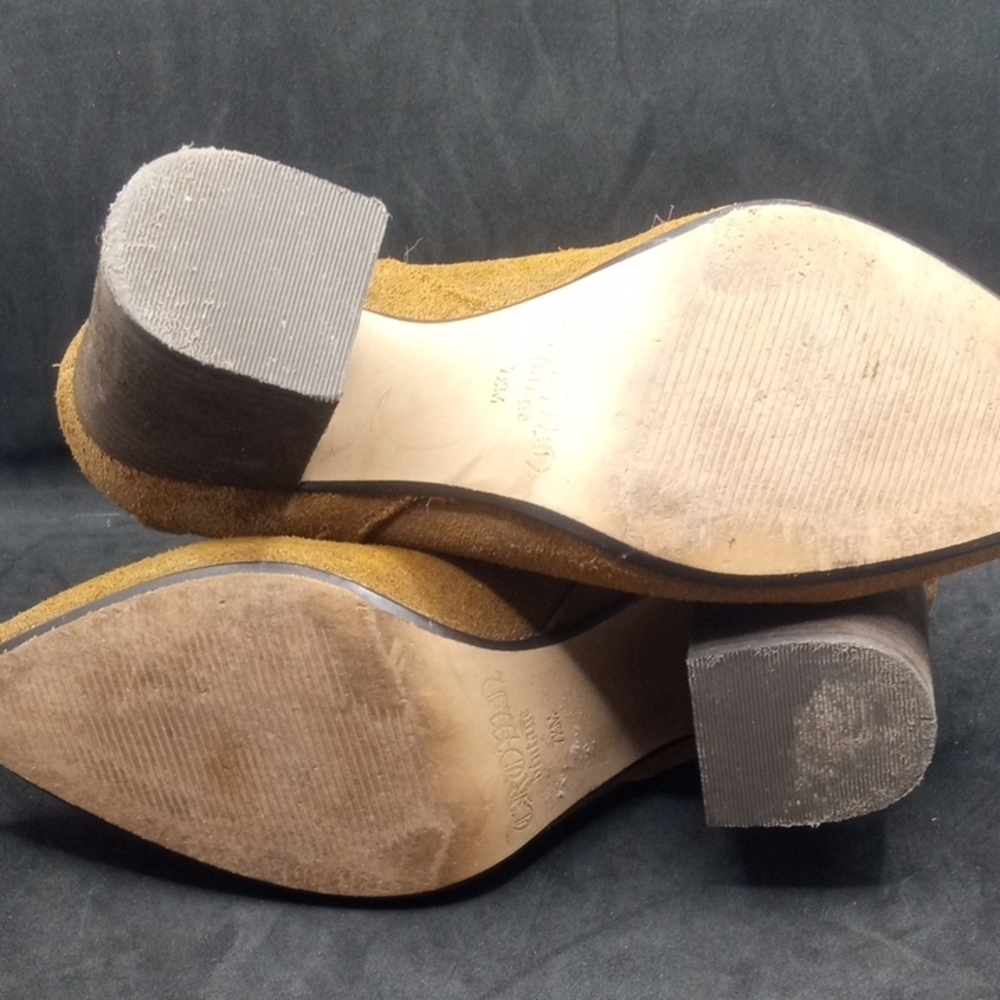 Crown Vintage Tan Ankle Booties Suede - Picture 9 of 10